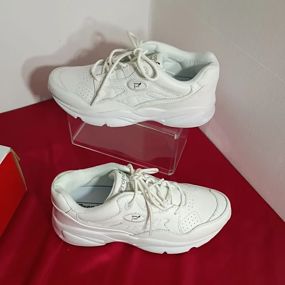 PROPET Women's SZ 9 LEATHER STABILITY Stana WASO 12L White. Condition is Pre-own